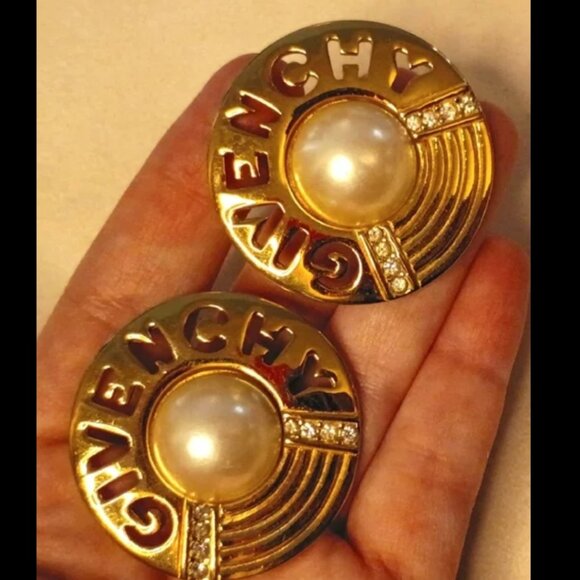 Givenchy Vintage JUMBO Crystal Collector Logo Faux Pearl Clip-on Earrings - Picture 1 of 13